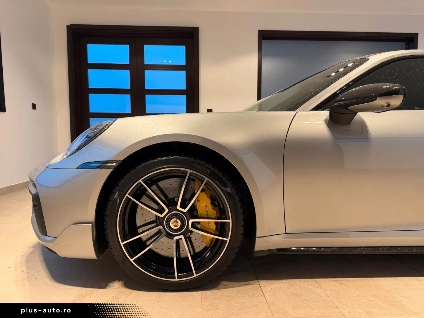 911 Turbo S  Aero-Kit Carbondach Acrapovic LIFT