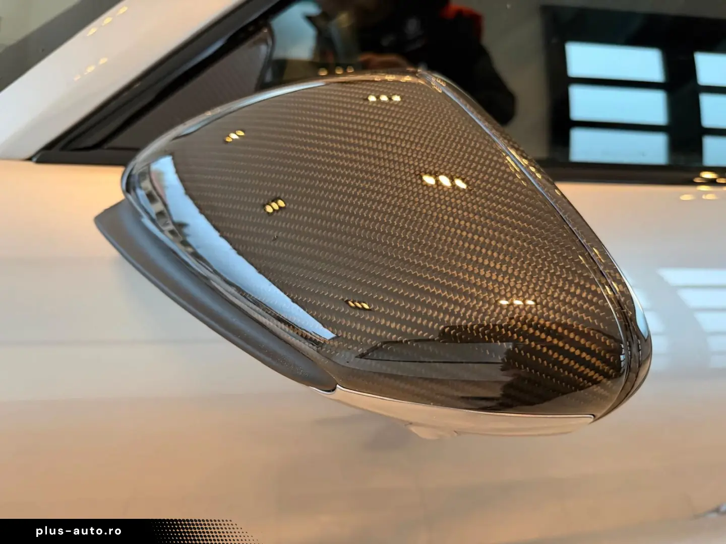 911 Turbo S  Aero-Kit Carbondach Acrapovic LIFT