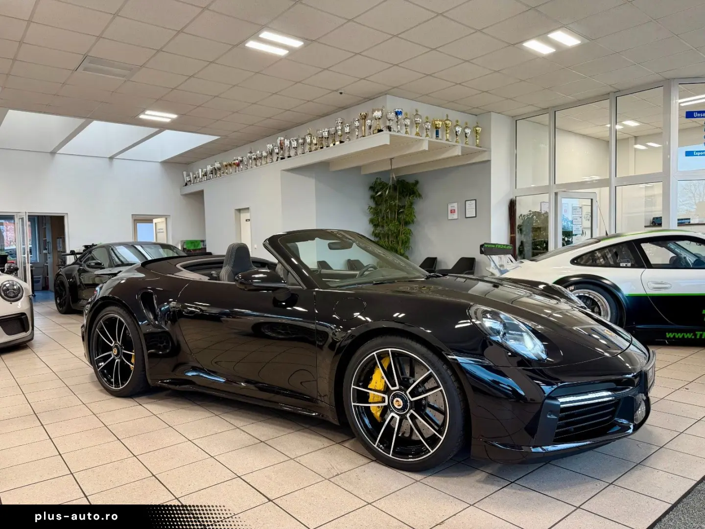 911 992 Turbo S Cabrio LIFT InnoDrive Burmester