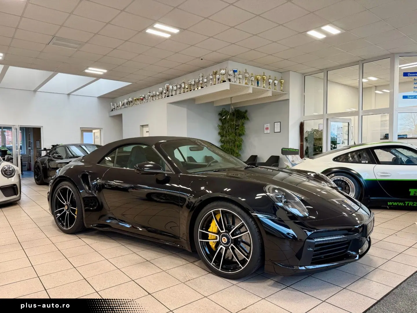 911 992 Turbo S Cabrio LIFT InnoDrive Burmester