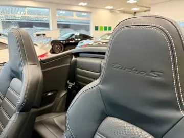 911 992 Turbo S Cabrio LIFT InnoDrive Burmester