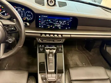911 992 Turbo S Cabrio LIFT InnoDrive Burmester