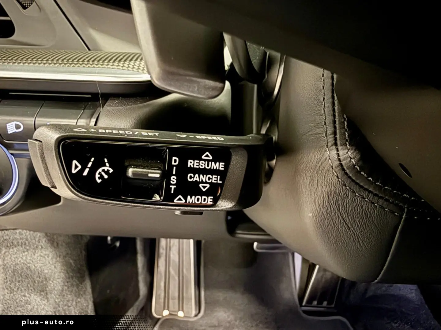 911 992 Turbo S Cabrio LIFT InnoDrive Burmester