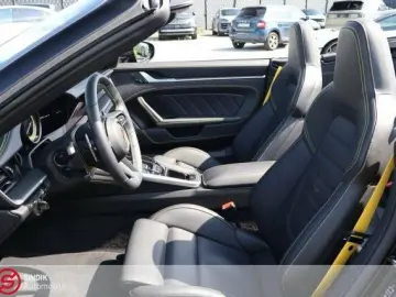 992 - 911 Carrera 3.8 Turbo S cabrio BURMESTER