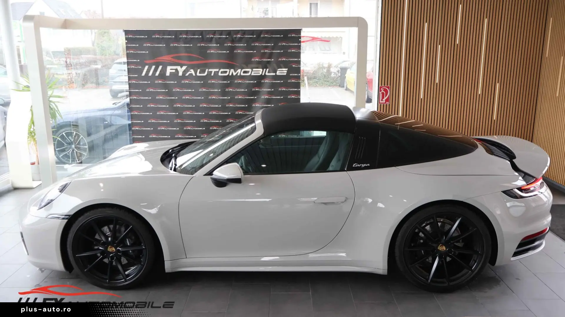 992 Targa 4 1. Hand  Approved 11 27  Service Neu