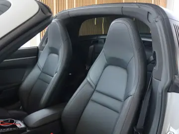 992 Targa 4 1. Hand  Approved 11 27  Service Neu