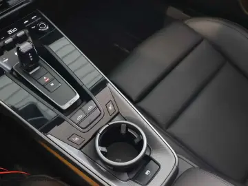 992 Targa 4 1. Hand  Approved 11 27  Service Neu