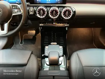 CLA 200 Coupé Pro Night MBUX HiEnd Kam Tw LED