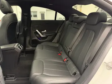 CLA 200 AMG 19  PANO DISTR  Sitzklima 360  Leder