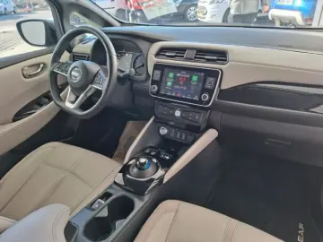 NISSAN LEAF Baterie 62kW   Motor 215CP Tekna