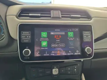 NISSAN LEAF Baterie 62kW   Motor 215CP Tekna