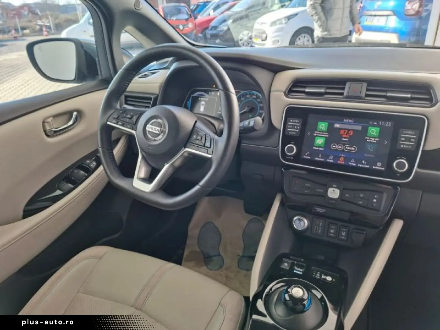 NISSAN LEAF Baterie 62kW   Motor 215CP Tekna