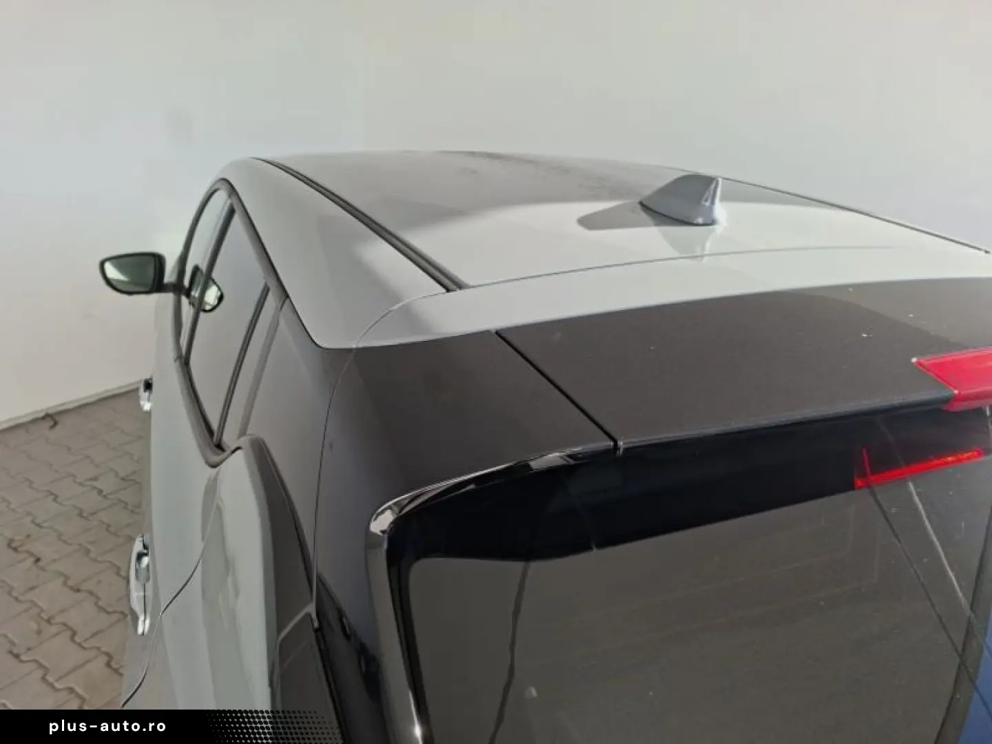 NISSAN LEAF Baterie 62kW   Motor 215CP Tekna