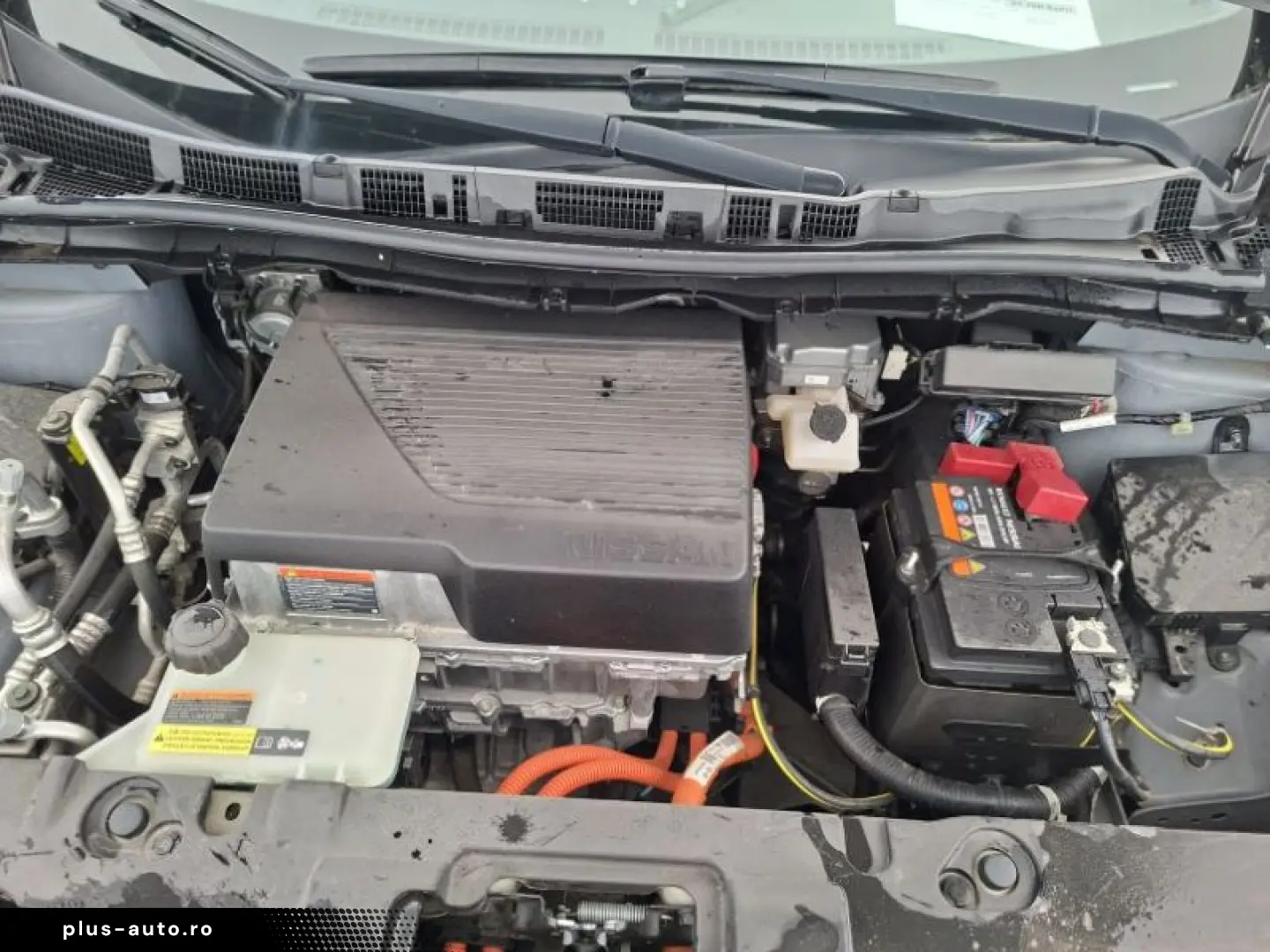 NISSAN LEAF Baterie 62kW   Motor 215CP Tekna