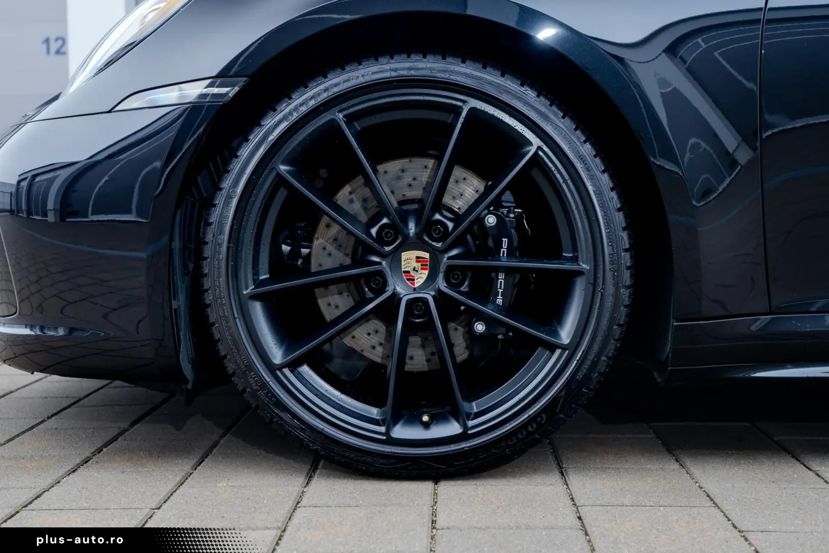 992 Targa 4S   1. Hand   Lift   18-Weg   360