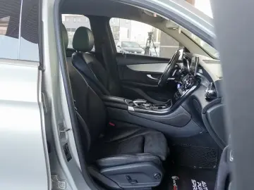 MERCEDES GLC250d 4Matic