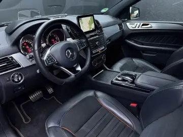 GLE 350D AMG COUPE PANO 360 AHK MEMORY HUD HK