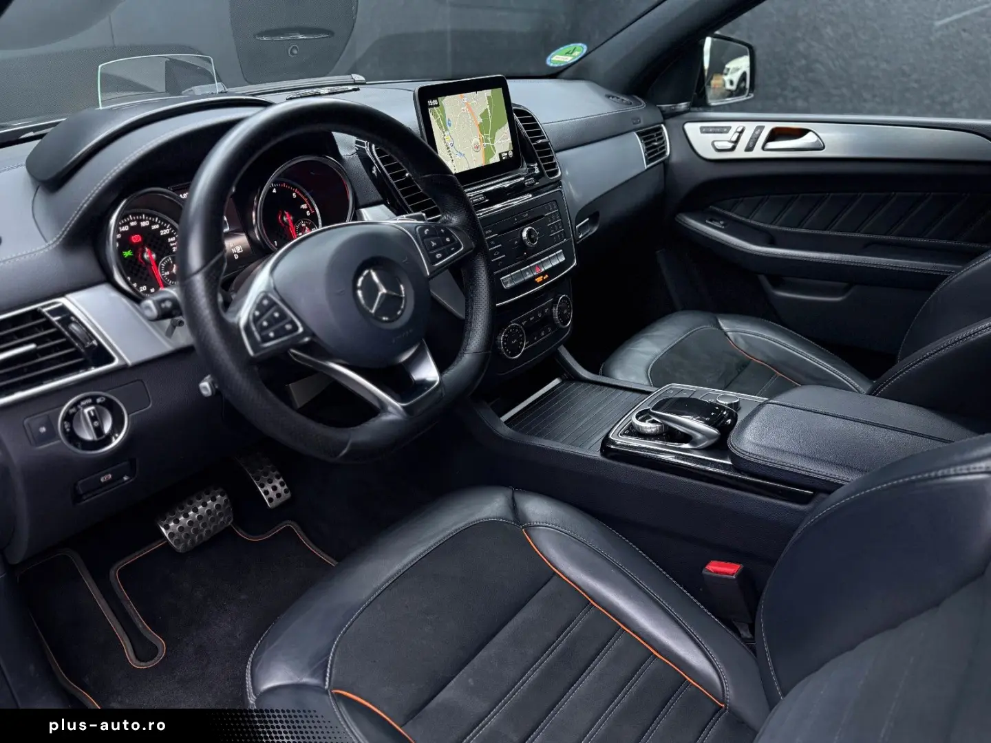 GLE 350D AMG COUPE PANO 360 AHK MEMORY HUD HK