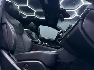 GLE 350D AMG COUPE PANO 360 AHK MEMORY HUD HK