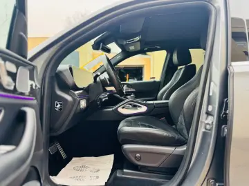 GLE 350 d 4Matic AHK Pano AMG Line Interieur