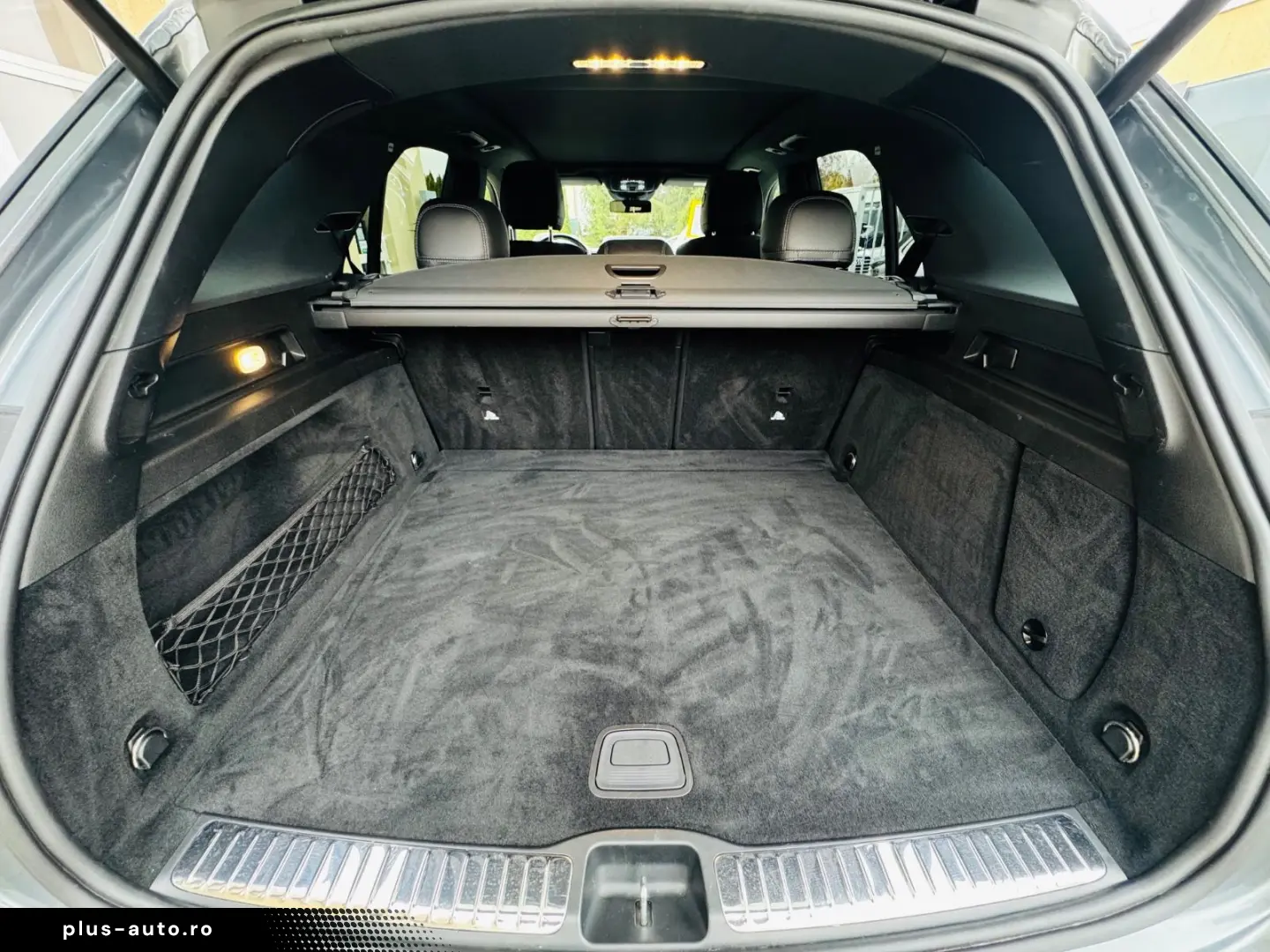 GLE 350 d 4Matic AHK Pano AMG Line Interieur