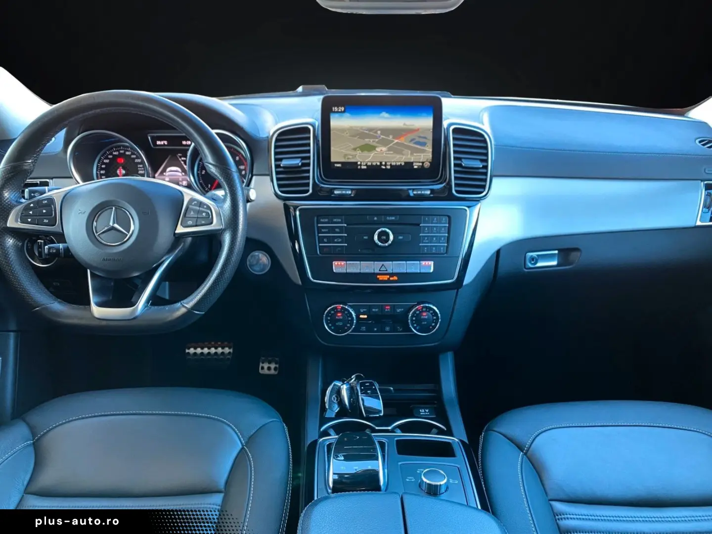 GLE 350 d 4M COUPE AMG-LINE 360 KAMERA-PANORAMA