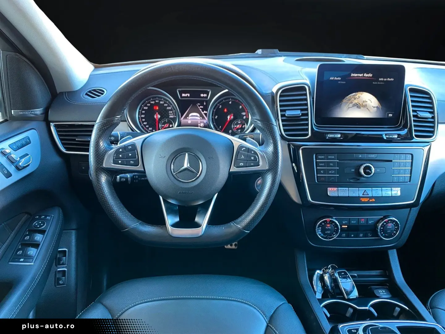 GLE 350 d 4M COUPE AMG-LINE 360 KAMERA-PANORAMA