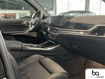 X5 xDrive 30d M Sport Pro 7S 22 Pano ACC  Luft A