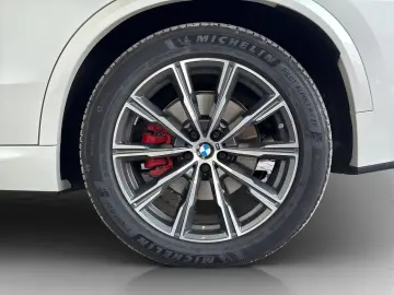 X5 xDrive40dA M Sport LiveCock.LED.SkyLounge.AHK