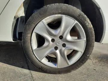 DACIA LOGAN 0.9 TCe 90CP Prestige Plus