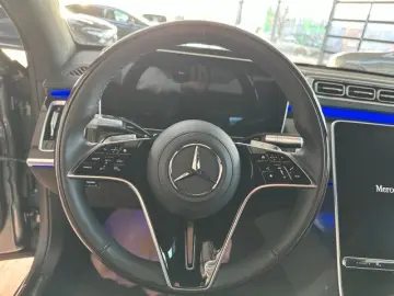 S 580 4M AMG PANORAMA 360  DISTRONIC HEAD-UP