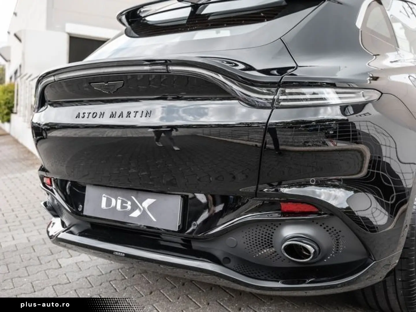 DBX Jet Black Onyx Black