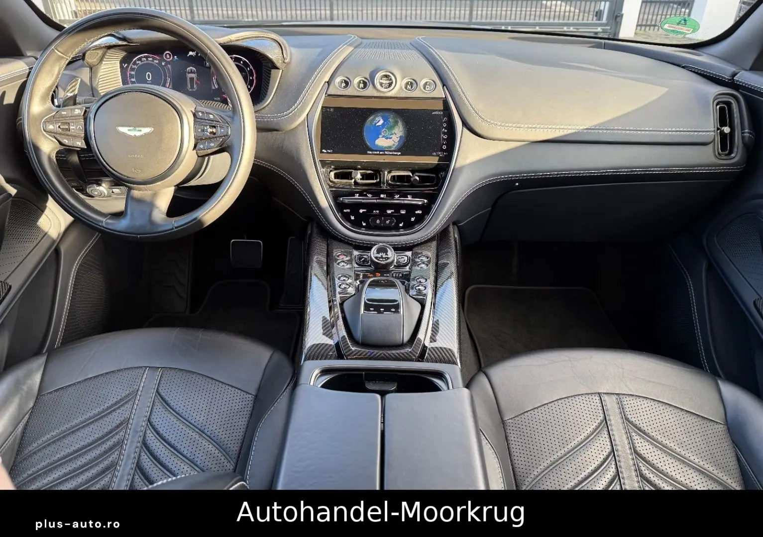 DBX707 4.0 V8  Vollausstattung Carbon-Paket