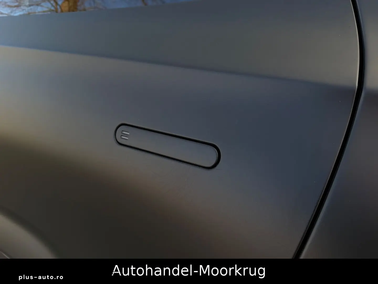 DBX707 4.0 V8  Vollausstattung Carbon-Paket