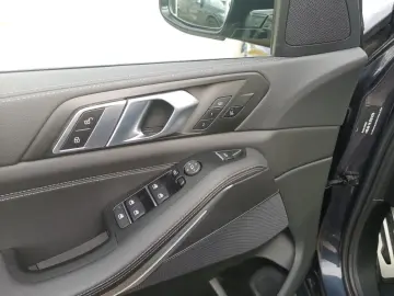 X5 xDrive 30 d M Sport LASER LEDER PANO PDC SHZ