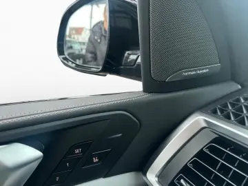 X5 xDrive40i M Sport StHz Pano AHK Iconic SoftCl