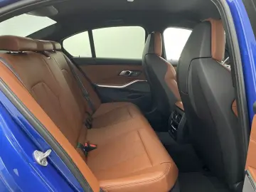 M3 Competition M xDrive Limousine NAVI LED RFK H