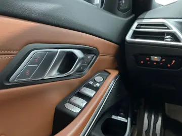 M3 Competition M xDrive Limousine NAVI LED RFK H