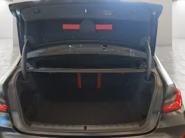 M3 Competition Limousine inkl. Winterräder