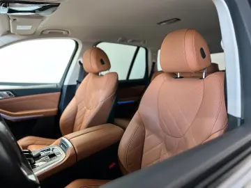 X5 xDrive45e Navi Leder LED HUD PDC 1.Hand