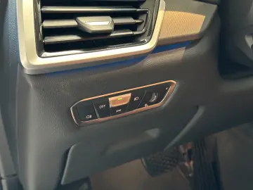 X5 xDrive45e Navi Leder LED HUD PDC 1.Hand