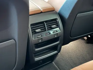 X5 xDrive45e Navi Leder LED HUD PDC 1.Hand