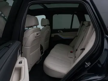 X5 xD45e M Sport 360 Panorama Laser HUD DAB H K