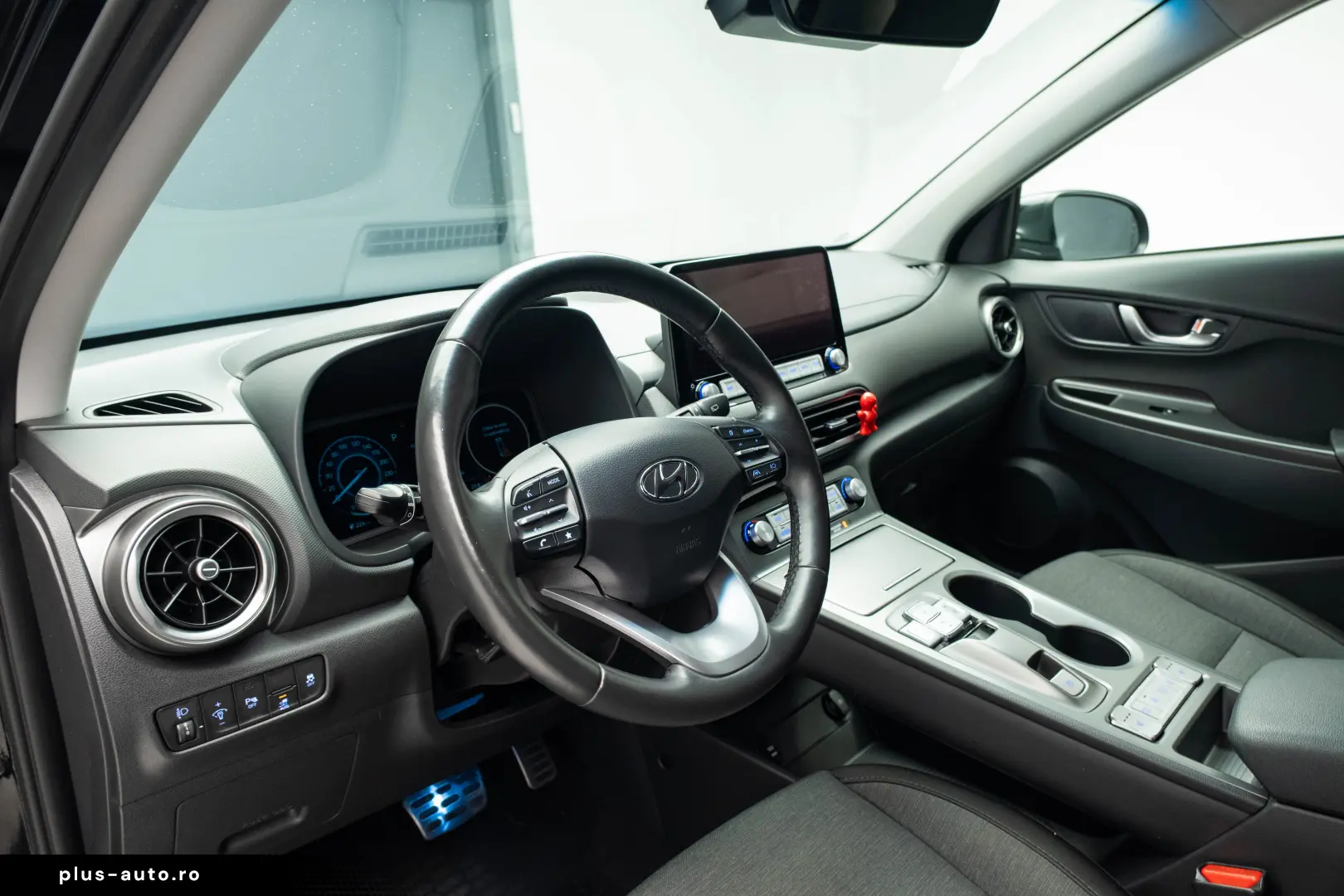 Hyundai KONA 204 CP 64.8 kWh Highway