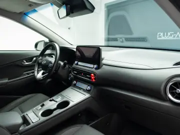 Hyundai KONA 204 CP 64.8 kWh Highway
