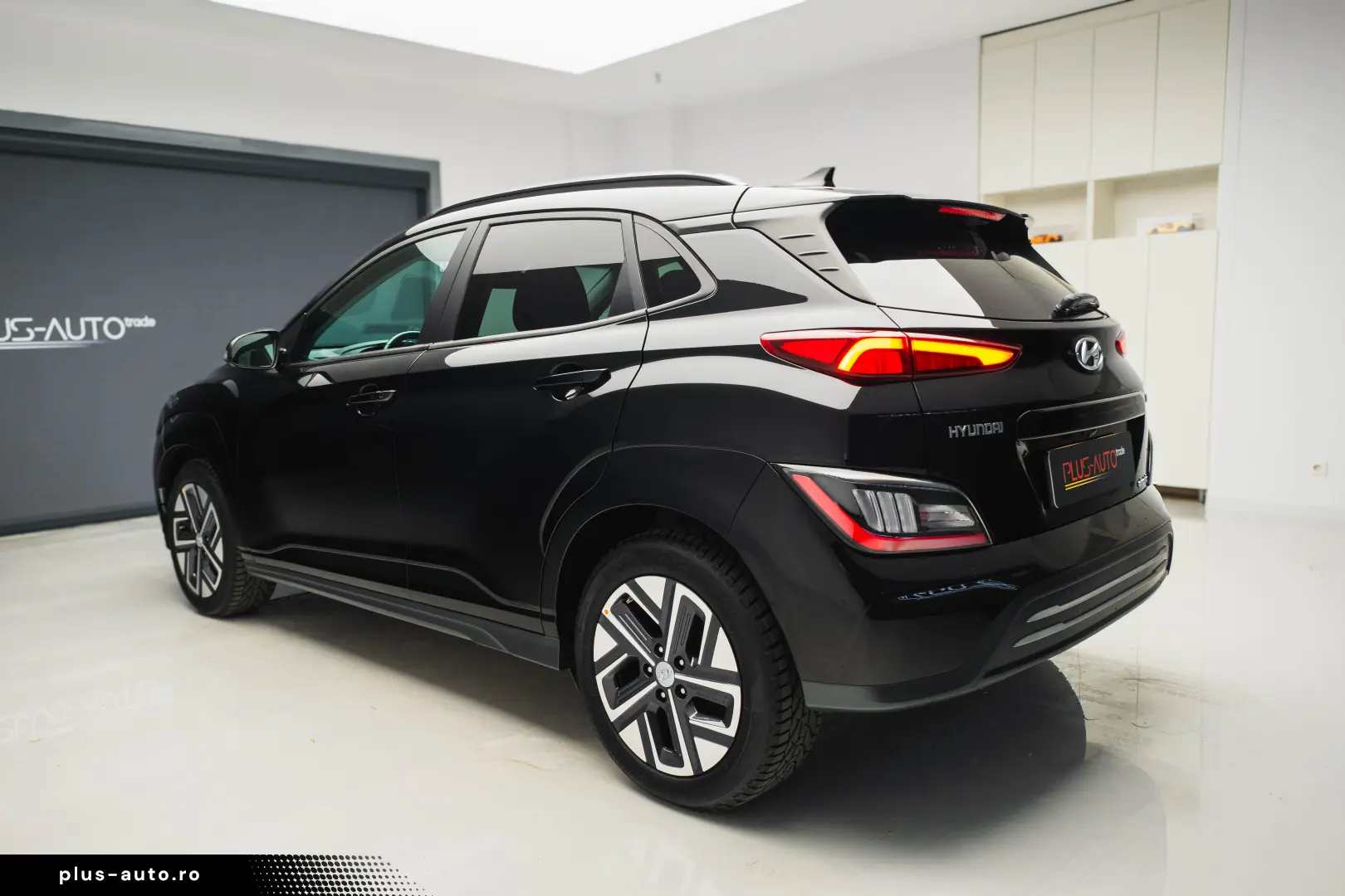 Hyundai KONA 204 CP 64.8 kWh Highway