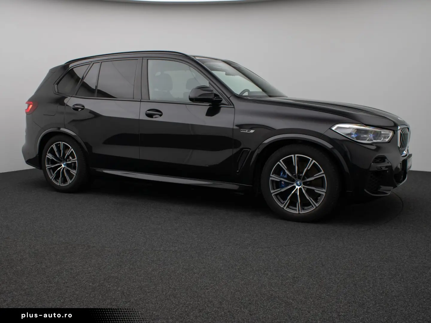X5 xD45e M Sport Panorama Laser 360 HUD DAB B&W