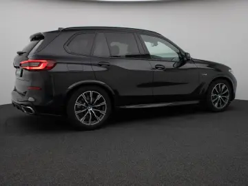 X5 xD45e M Sport Panorama Laser 360 HUD DAB B&W