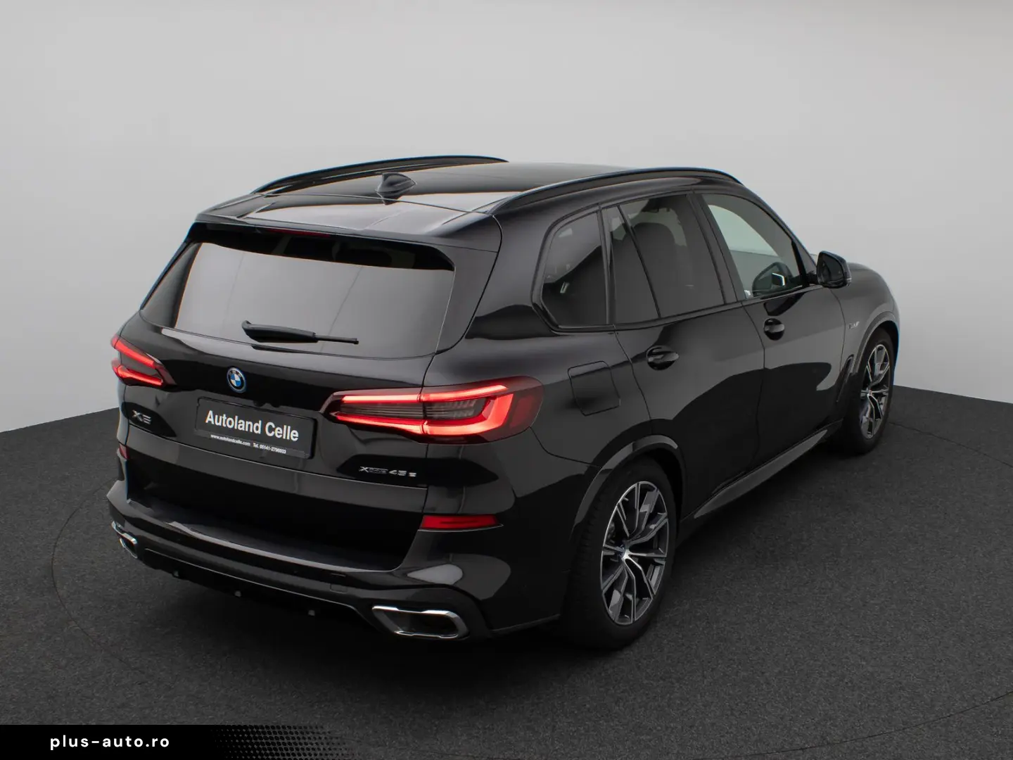 X5 xD45e M Sport Panorama Laser 360 HUD DAB B&W