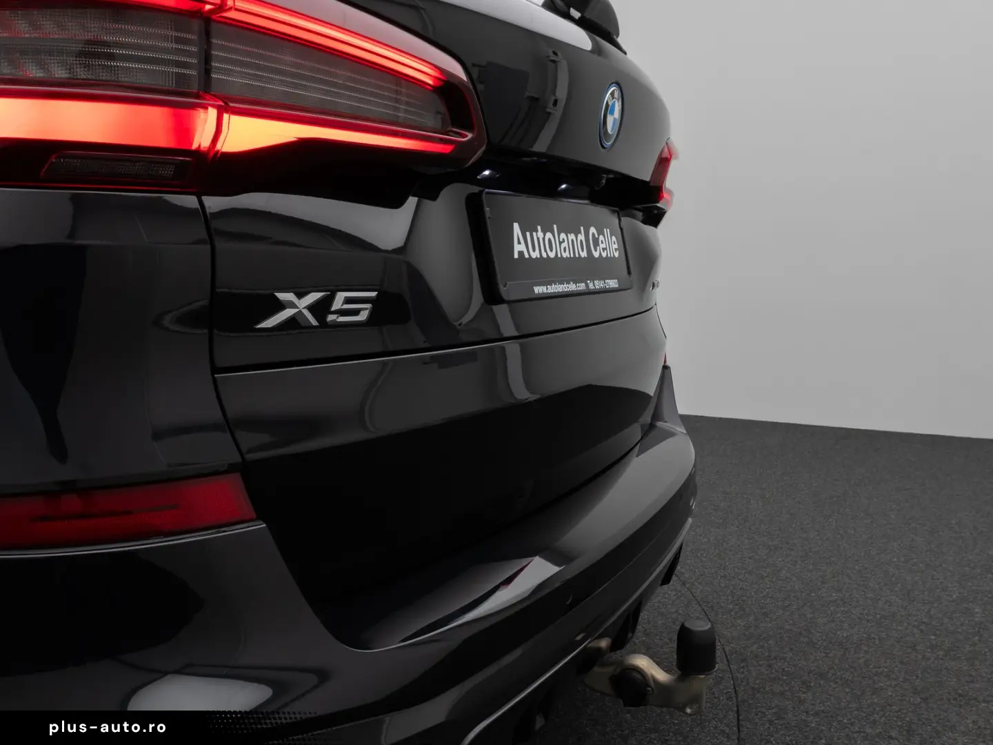 X5 xD45e M Sport Panorama Laser 360 HUD DAB B&W